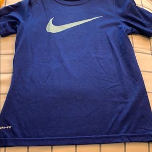 Nike dri-fit tshirt